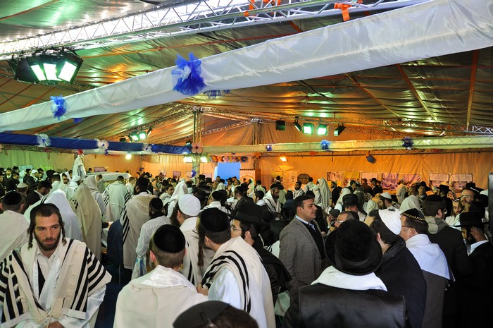 בית הכנסת שע"י הכנסת אורחים המרכזית אומן